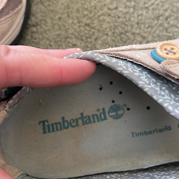 Women’s size 10 Timberland Walking Shoes - Picture 2 of 8